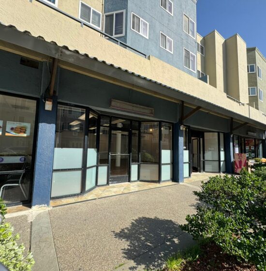 728-732 La Playa Street